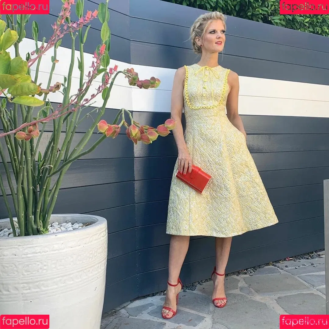 Arden Myrin Onlyfans Photo Gallery 