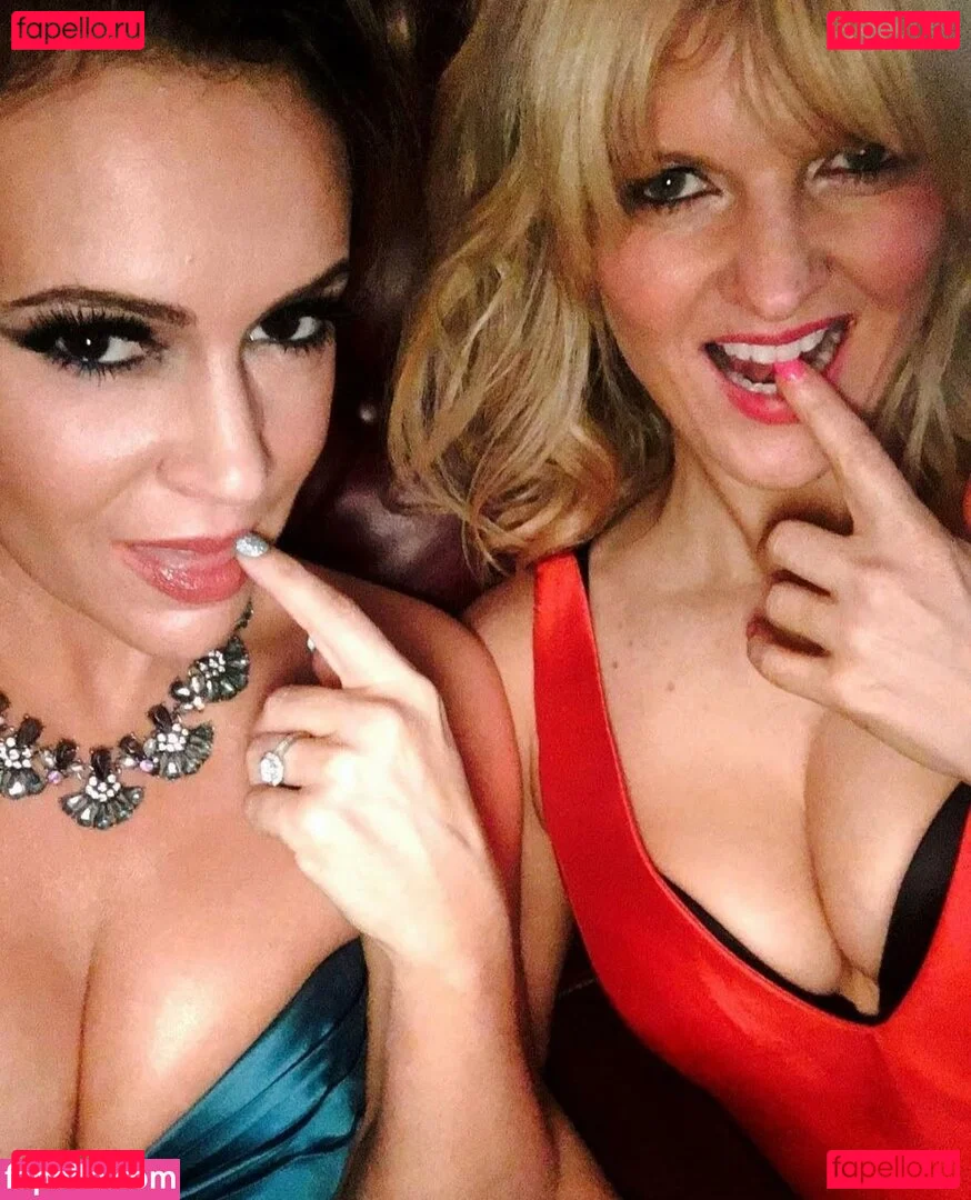 Arden Myrin Onlyfans Photo Gallery 