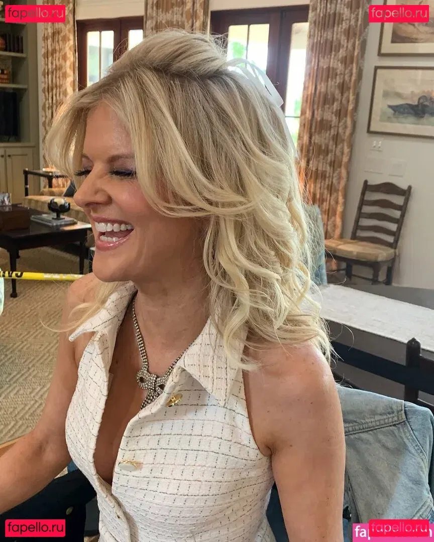 Arden Myrin Onlyfans Photo Gallery 