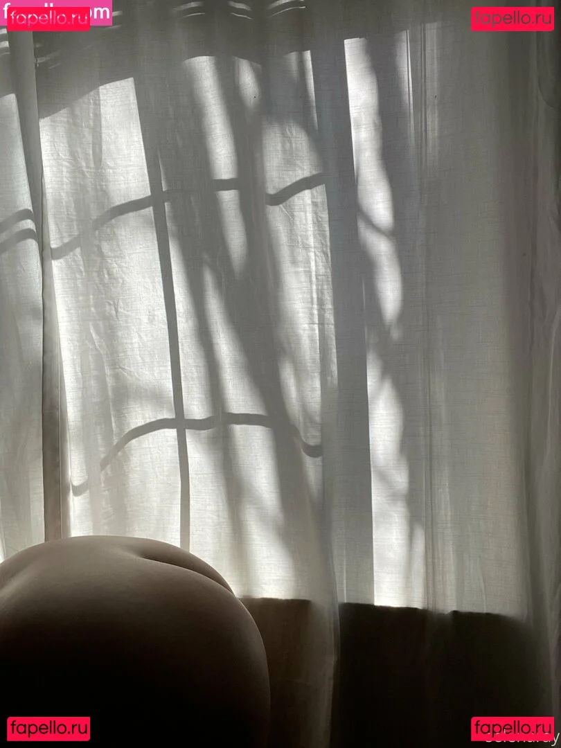 selenaray Onlyfans Photo Gallery 