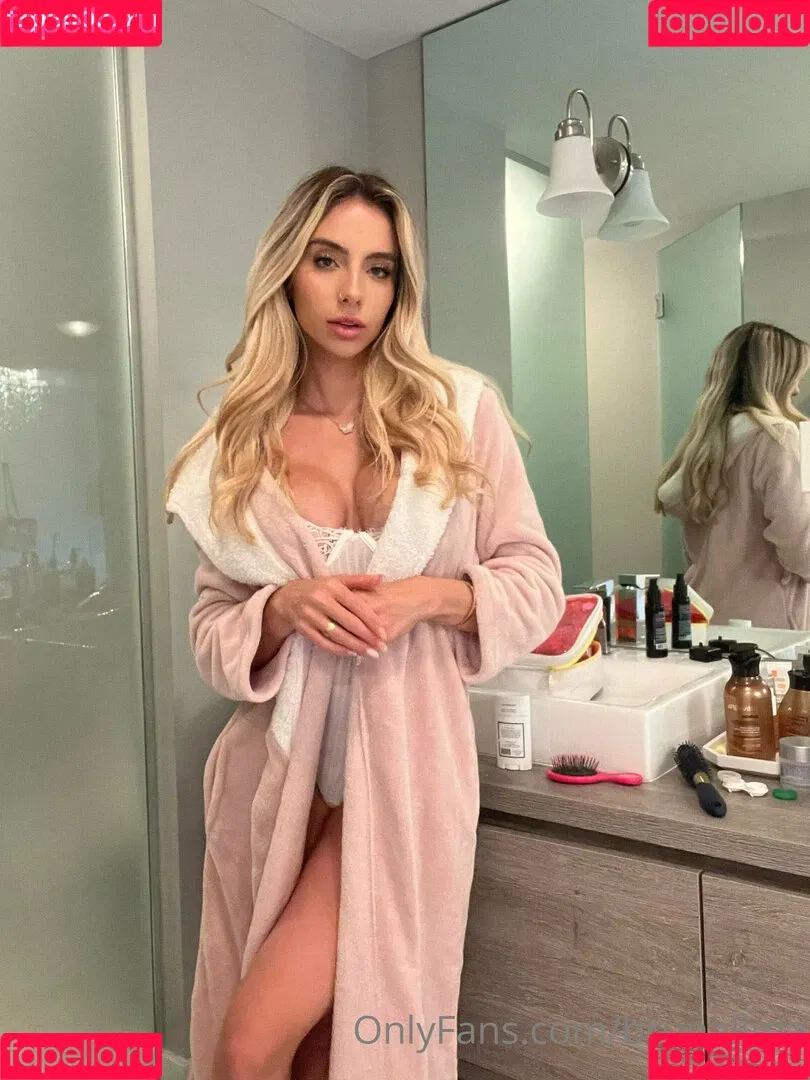 Bruna Lima Onlyfans Photo Gallery 