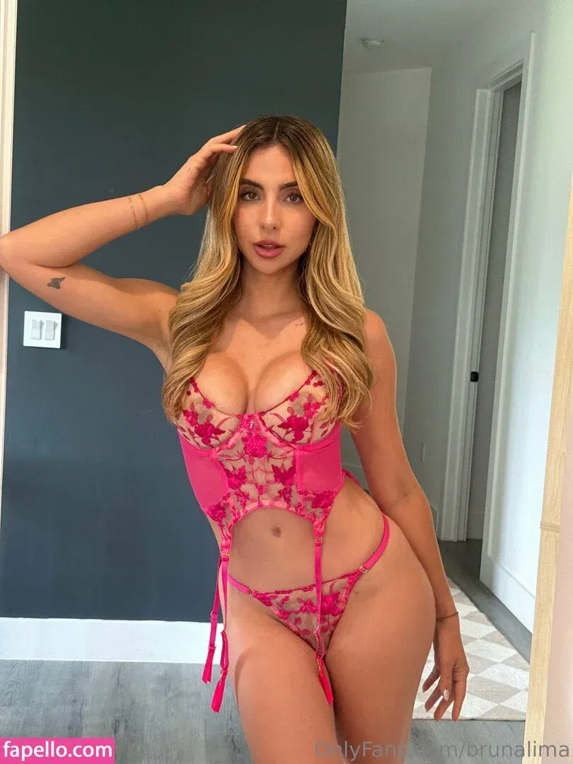 Bruna Lima Onlyfans Photo Gallery 