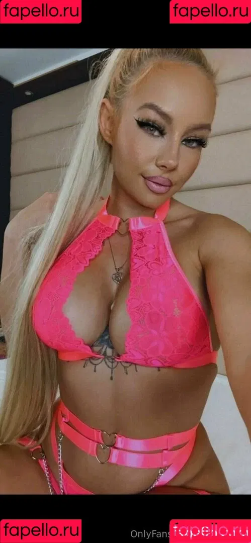 katie_nova Onlyfans Photo Gallery 