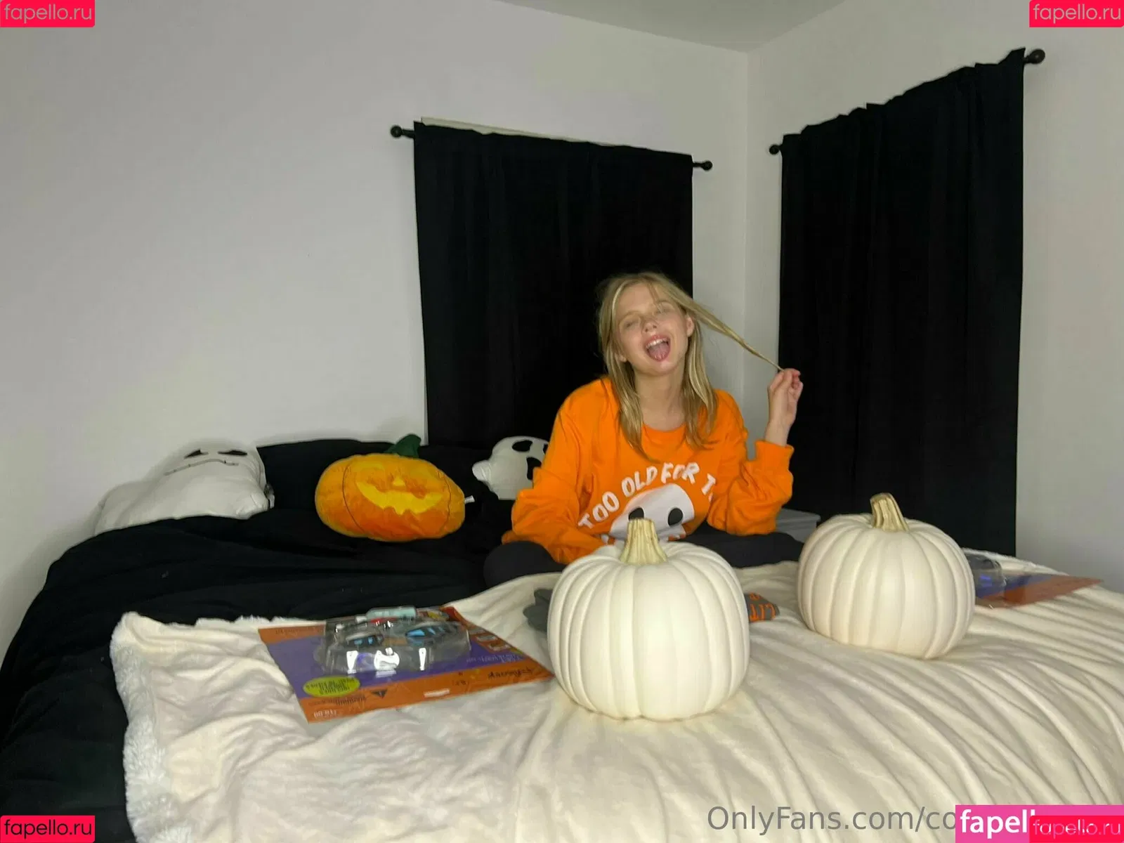 CoCo Lovelock Onlyfans Photo Gallery 