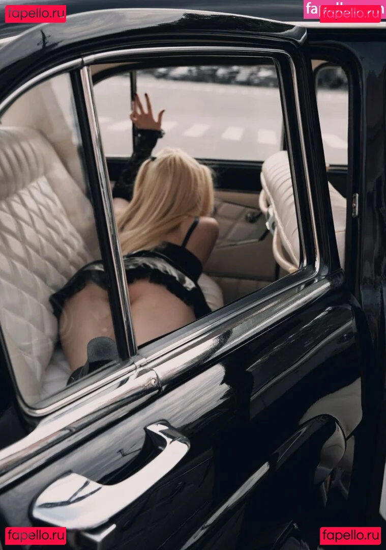 kimekomi_ Onlyfans Photo Gallery 