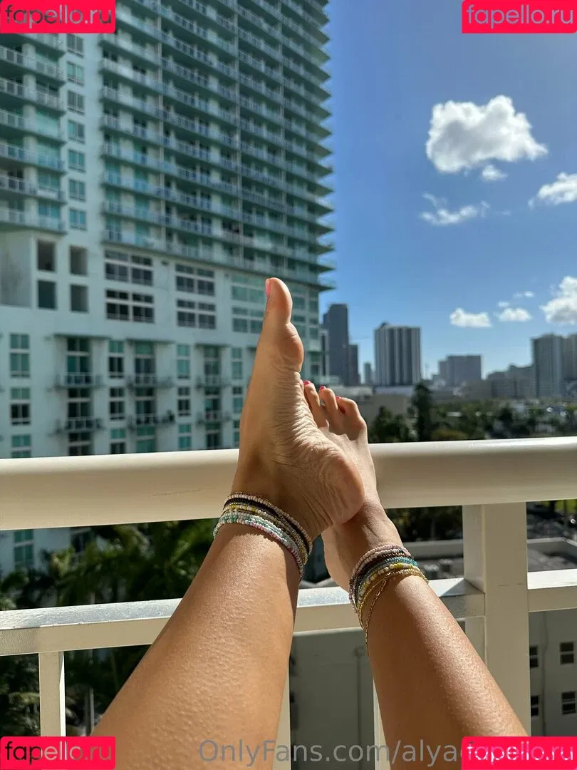 alyagoddess Onlyfans Photo Gallery 