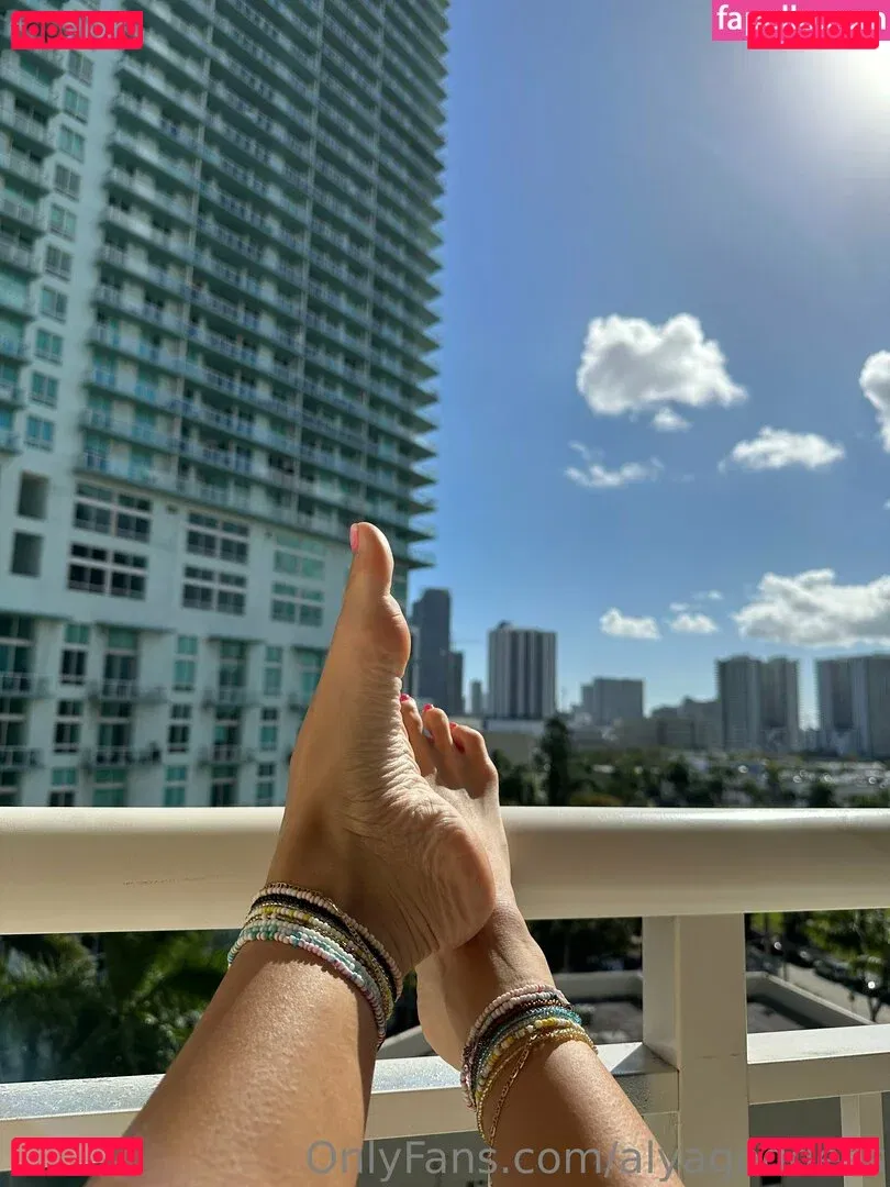 alyagoddess Onlyfans Photo Gallery 