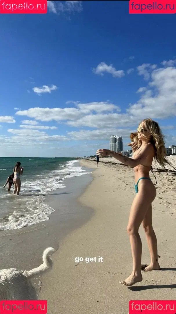 Lindsay Vrckovnik Linmick Onlyfans Photo Gallery 