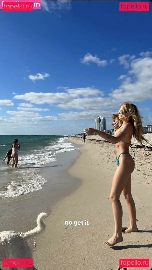 Lindsay Vrckovnik Linmick Onlyfans Photo Gallery 