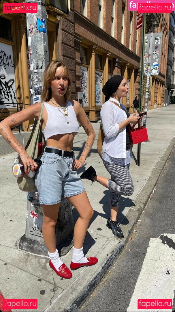 Lindsay Vrckovnik Linmick Onlyfans Photo Gallery 