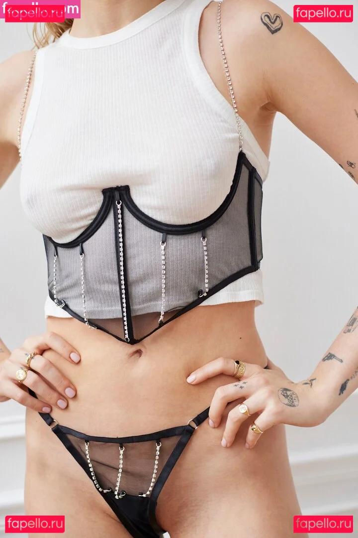 Lindsay Vrckovnik Linmick Onlyfans Photo Gallery 