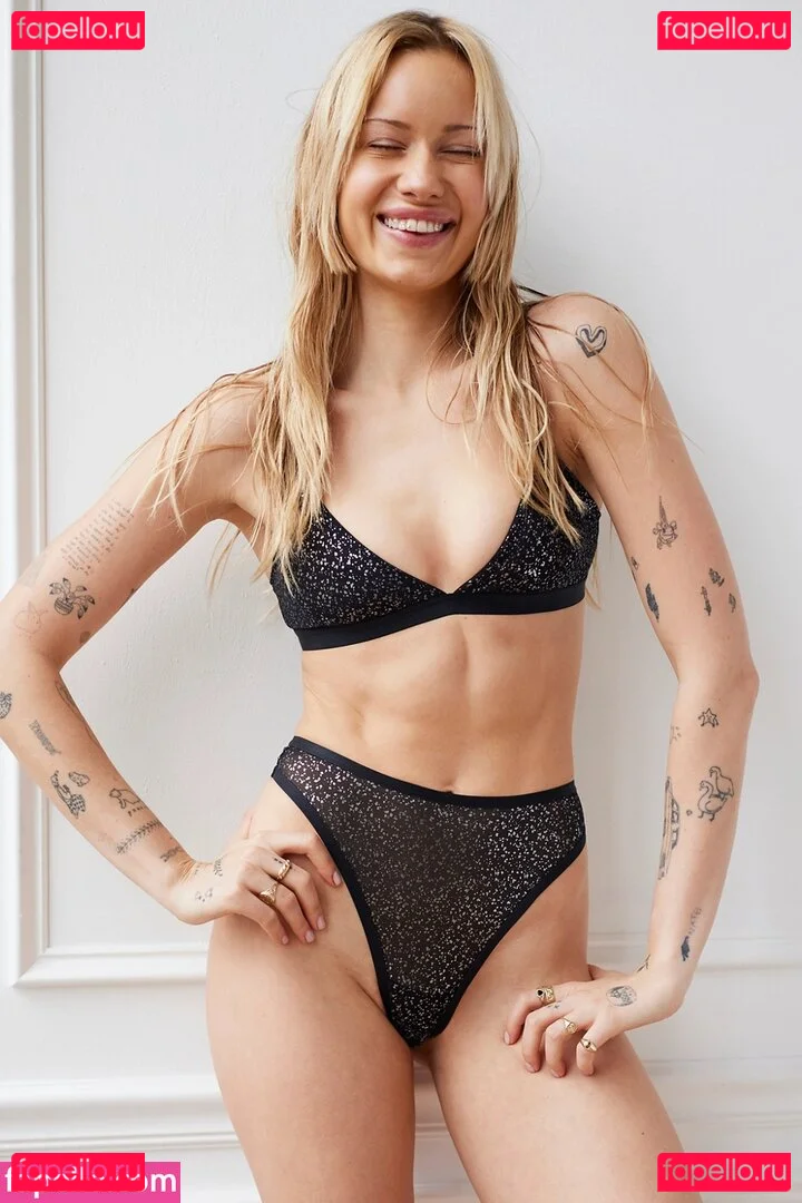 Lindsay Vrckovnik Linmick Onlyfans Photo Gallery 