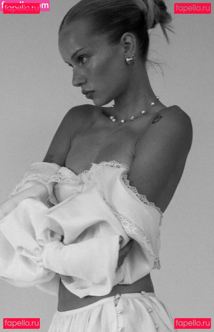 Lindsay Vrckovnik Linmick Onlyfans Photo Gallery 