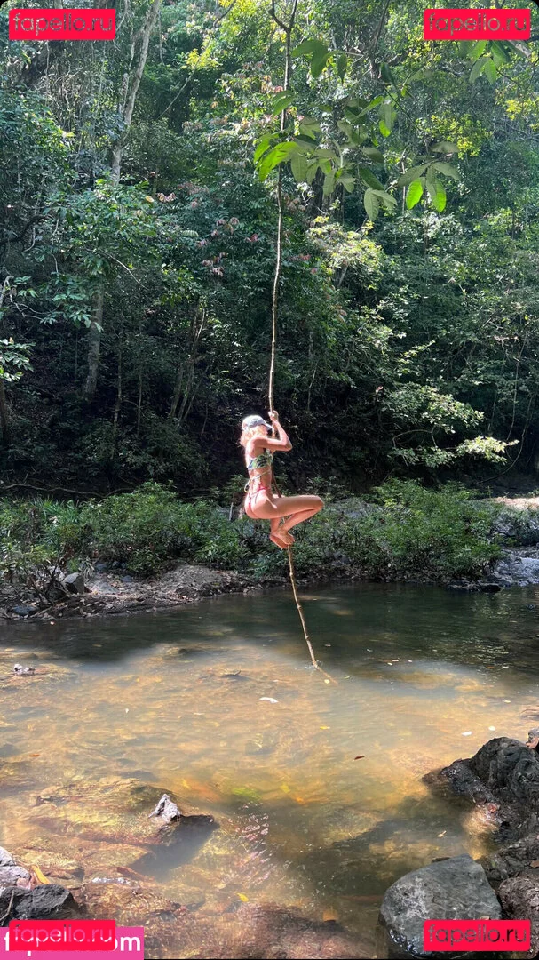 Lindsay Vrckovnik Linmick Onlyfans Photo Gallery 