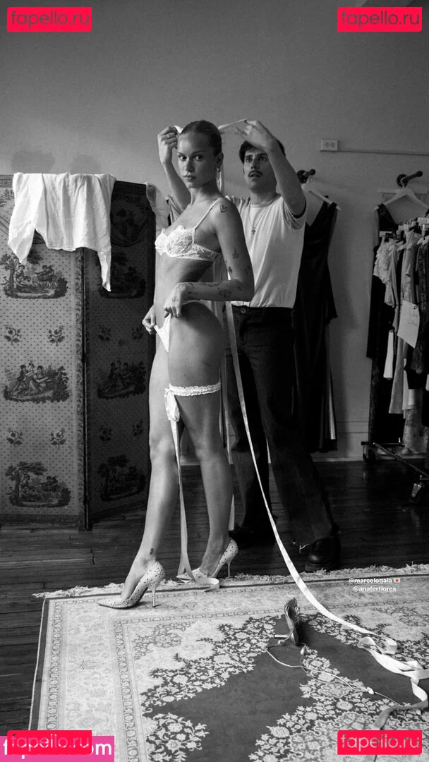 Lindsay Vrckovnik Linmick Onlyfans Photo Gallery 