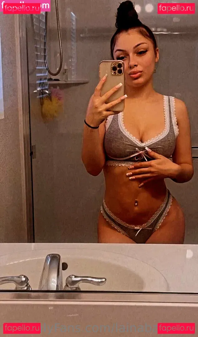 lainabaabyxo Onlyfans Photo Gallery 