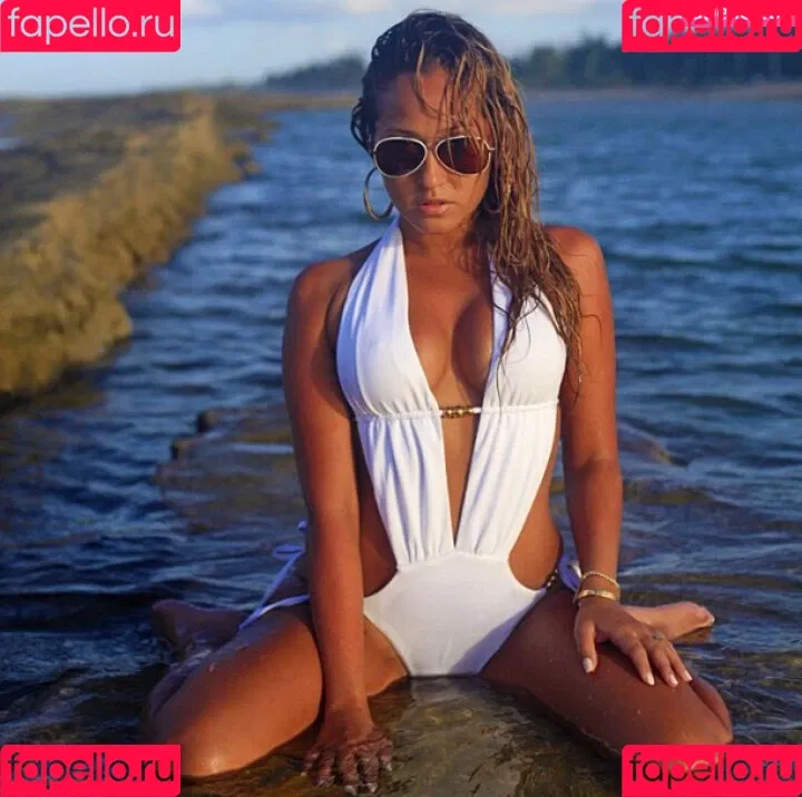 Adrienne Bailon Onlyfans Photo Gallery 