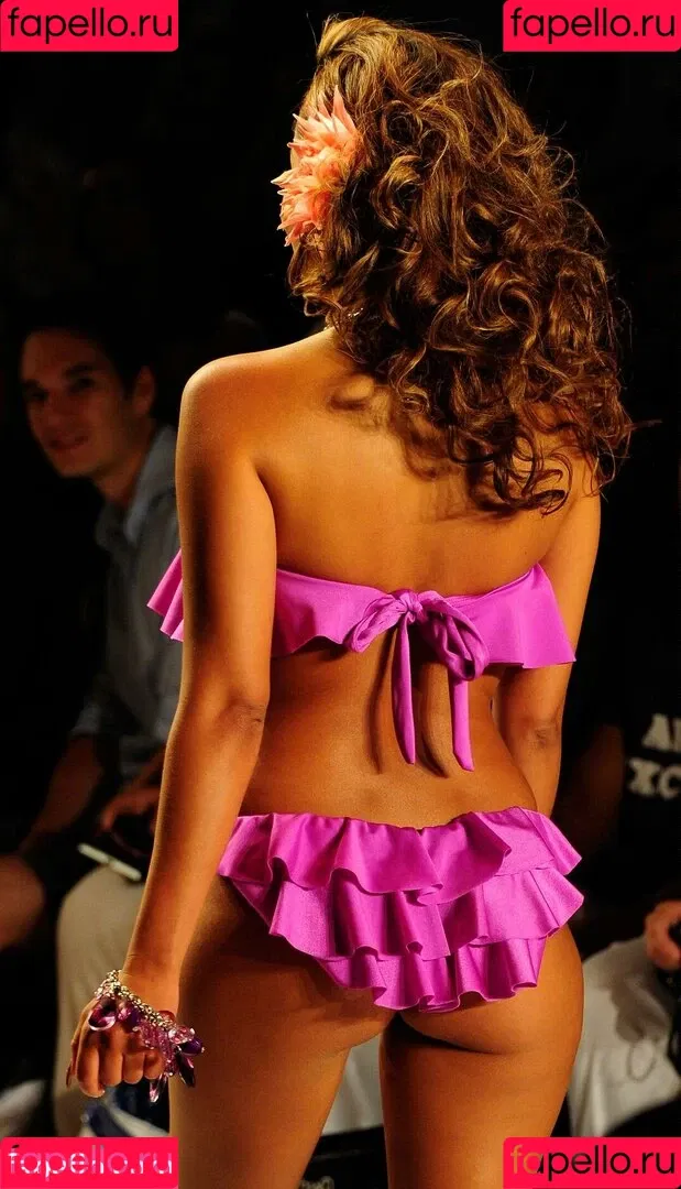 Adrienne Bailon Onlyfans Photo Gallery 