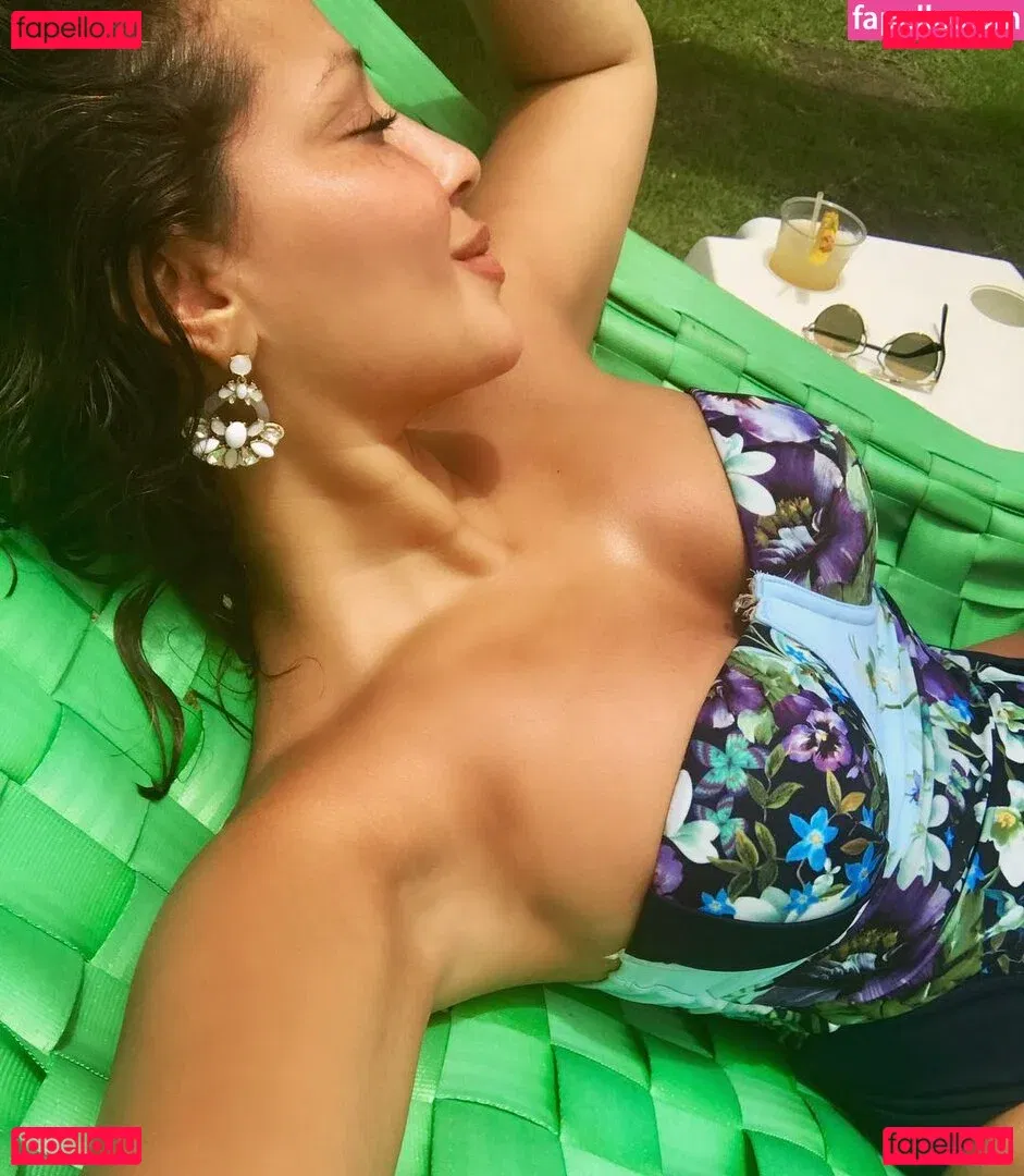 Adrienne Bailon Onlyfans Photo Gallery 