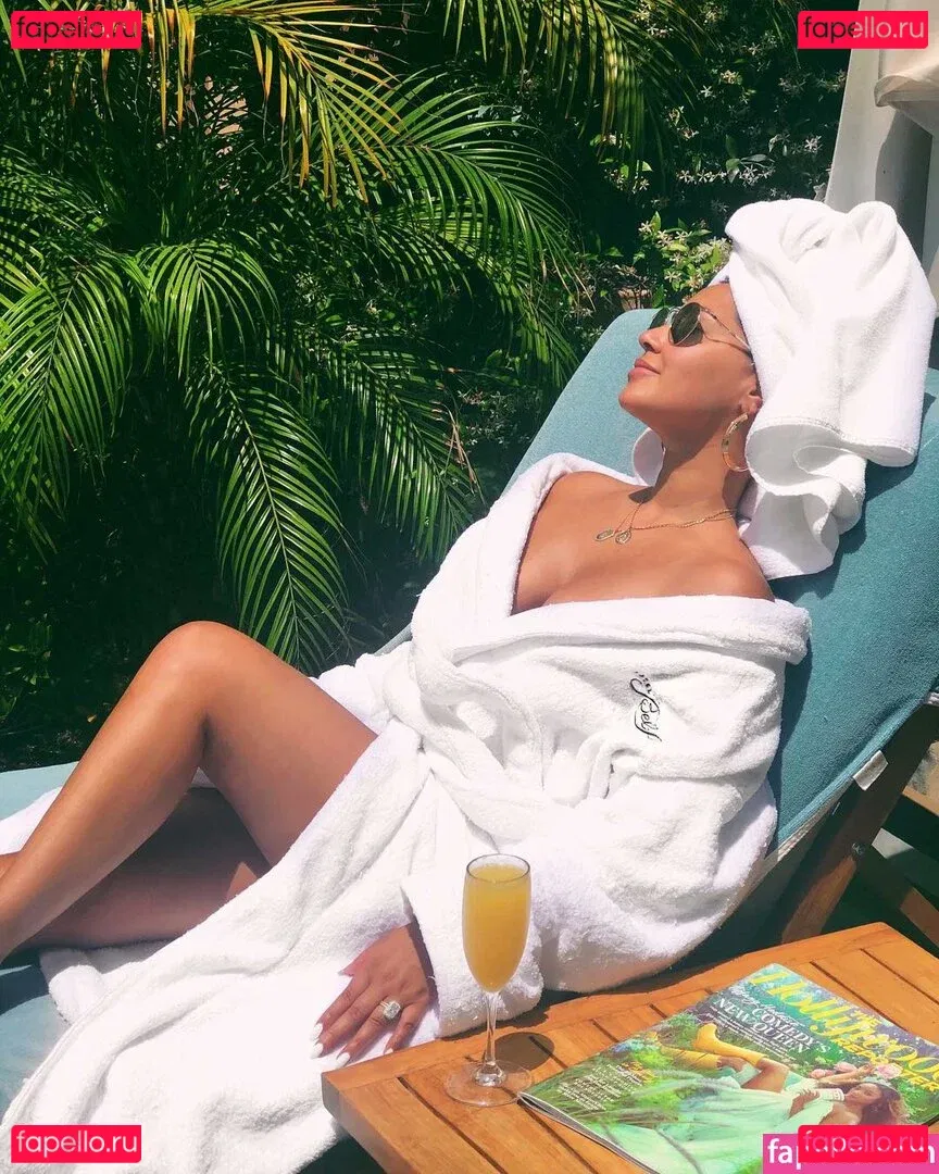 Adrienne Bailon Onlyfans Photo Gallery 