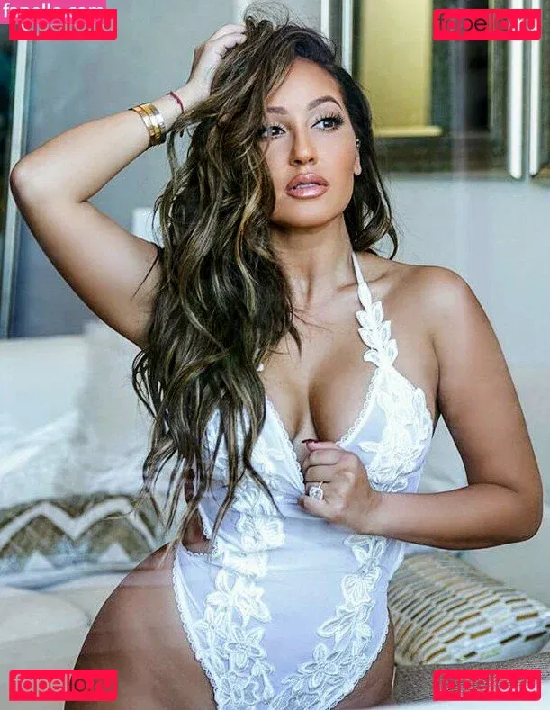 Adrienne Bailon Onlyfans Photo Gallery 