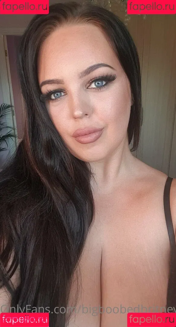 bigboobedbritneyfree Onlyfans Photo Gallery 