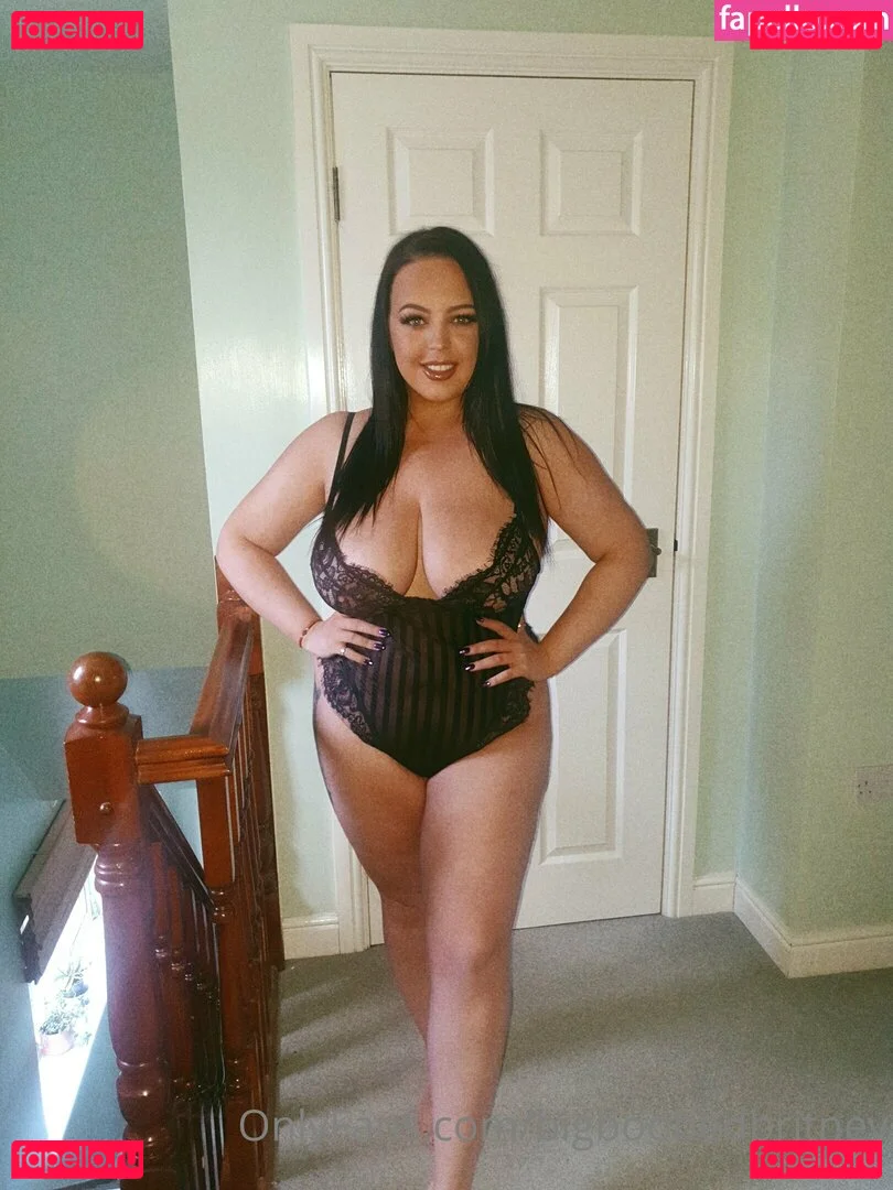 bigboobedbritneyfree Onlyfans Photo Gallery 