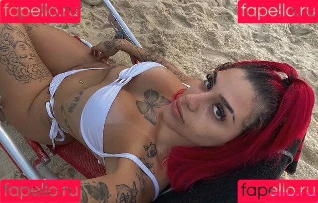 Azzy MC Onlyfans Photo Gallery 