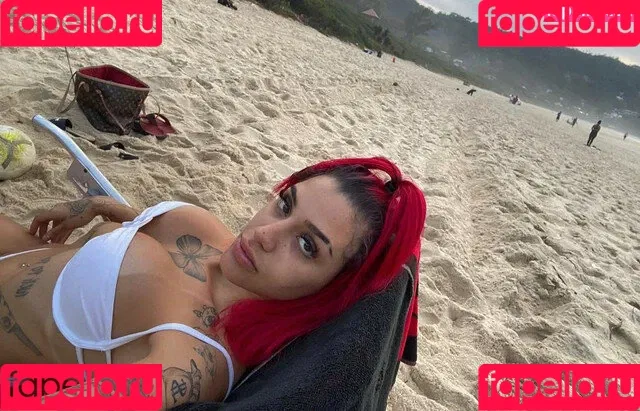 Azzy MC Onlyfans Photo Gallery 