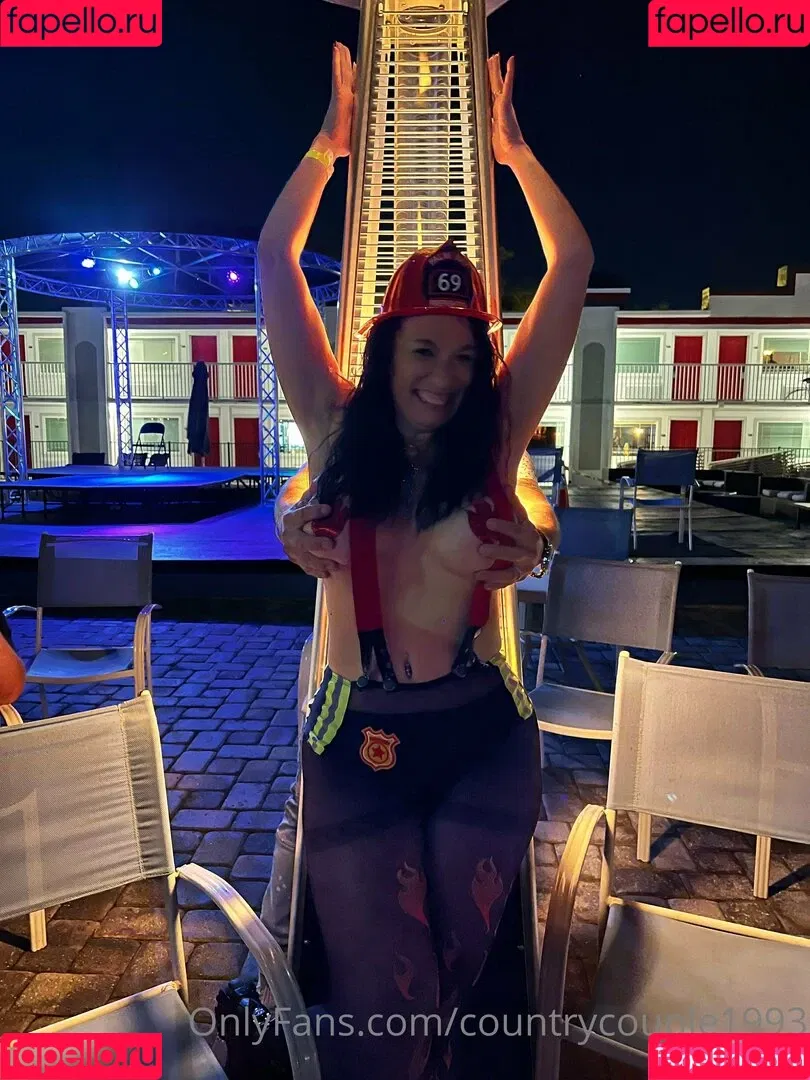 countrycouple1993 Onlyfans Photo Gallery 
