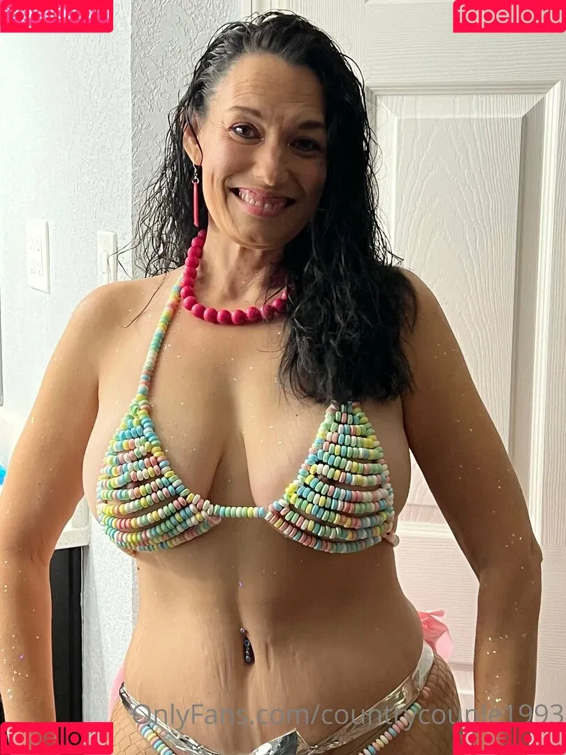 countrycouple1993 Onlyfans Photo Gallery 