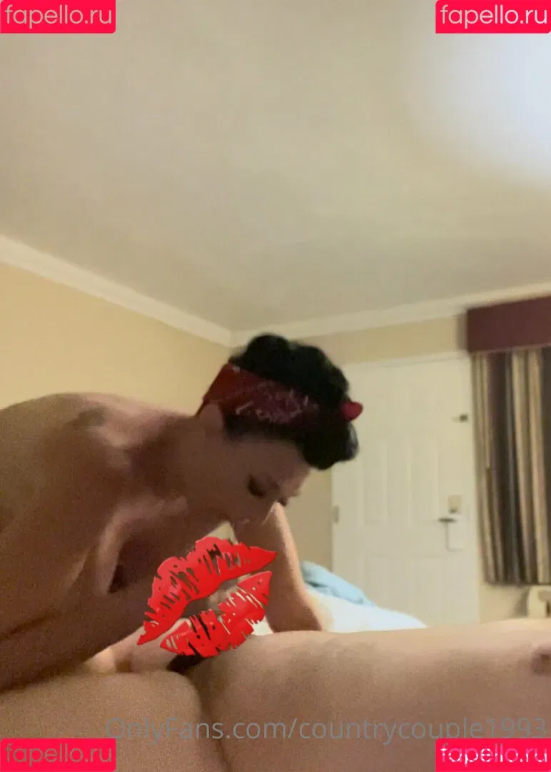 countrycouple1993 Onlyfans Photo Gallery 