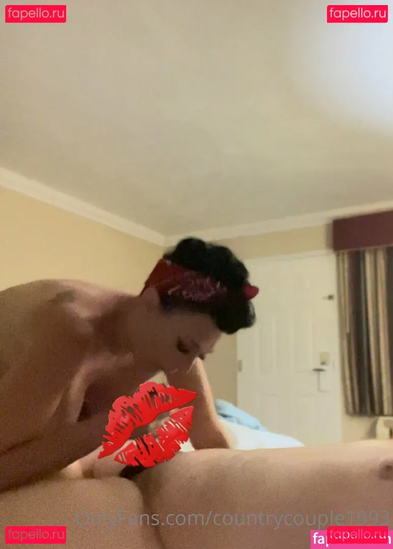 countrycouple1993 Onlyfans Photo Gallery 