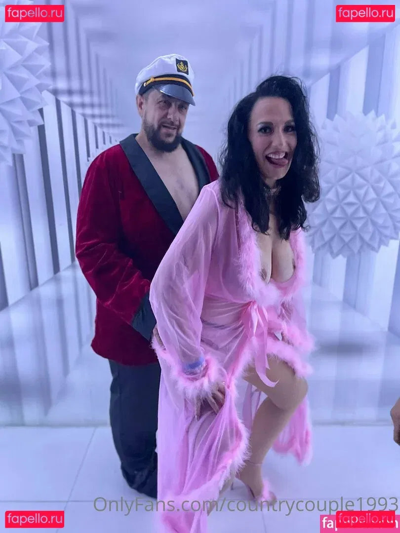 countrycouple1993 Onlyfans Photo Gallery 