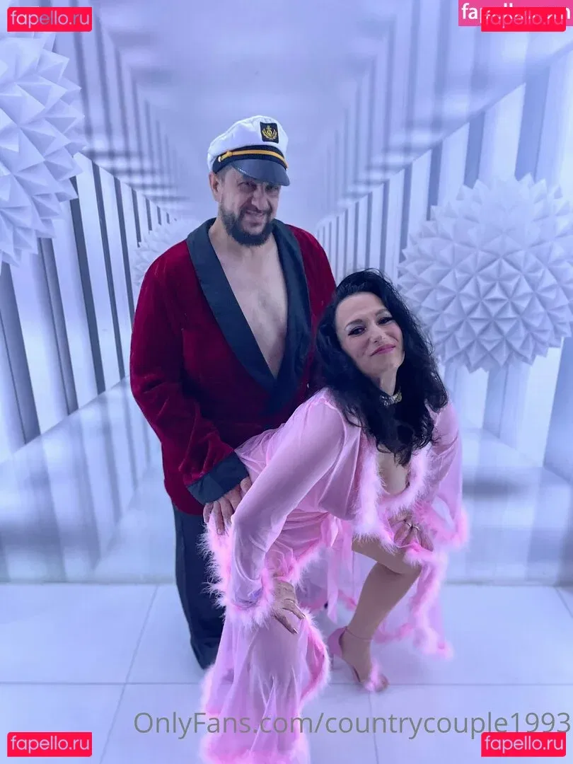 countrycouple1993 Onlyfans Photo Gallery 