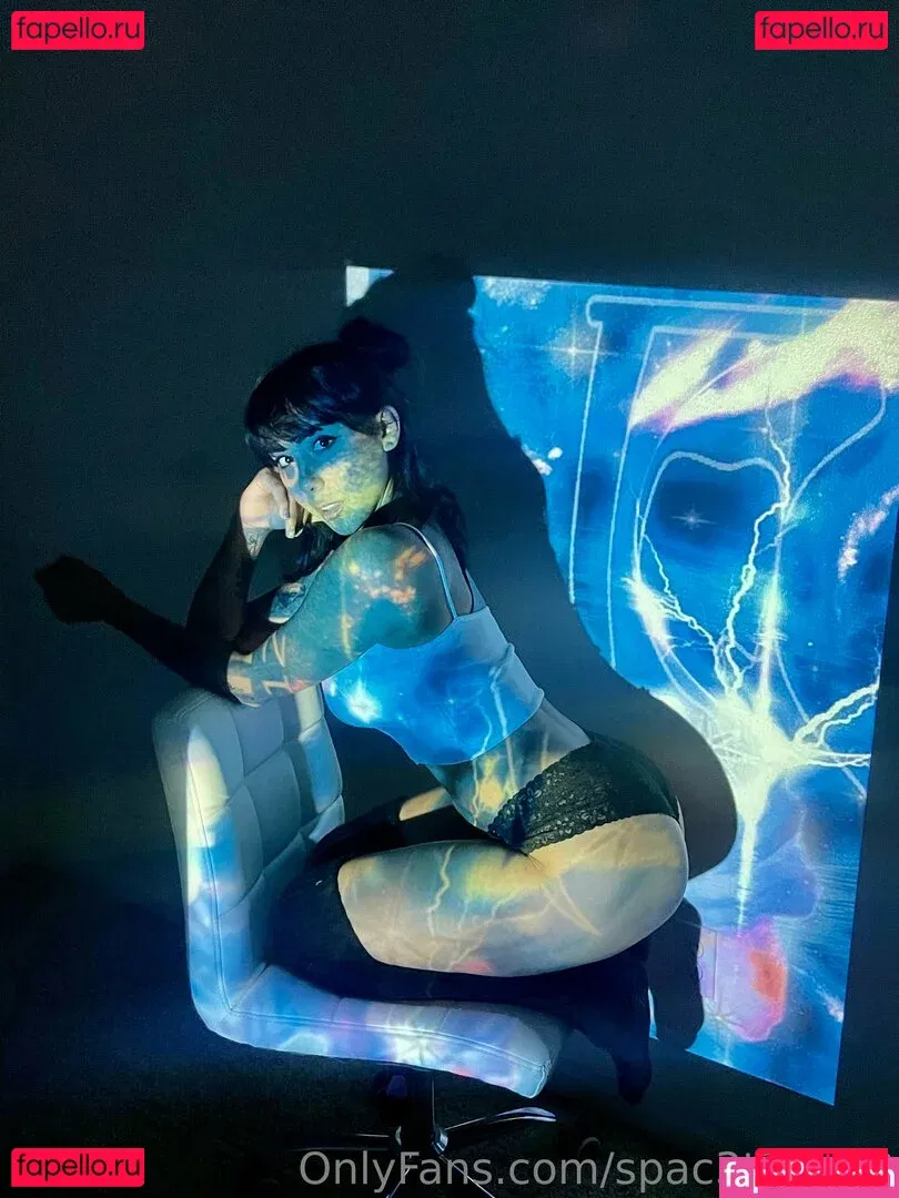 spac3t3mpl3 Onlyfans Photo Gallery 