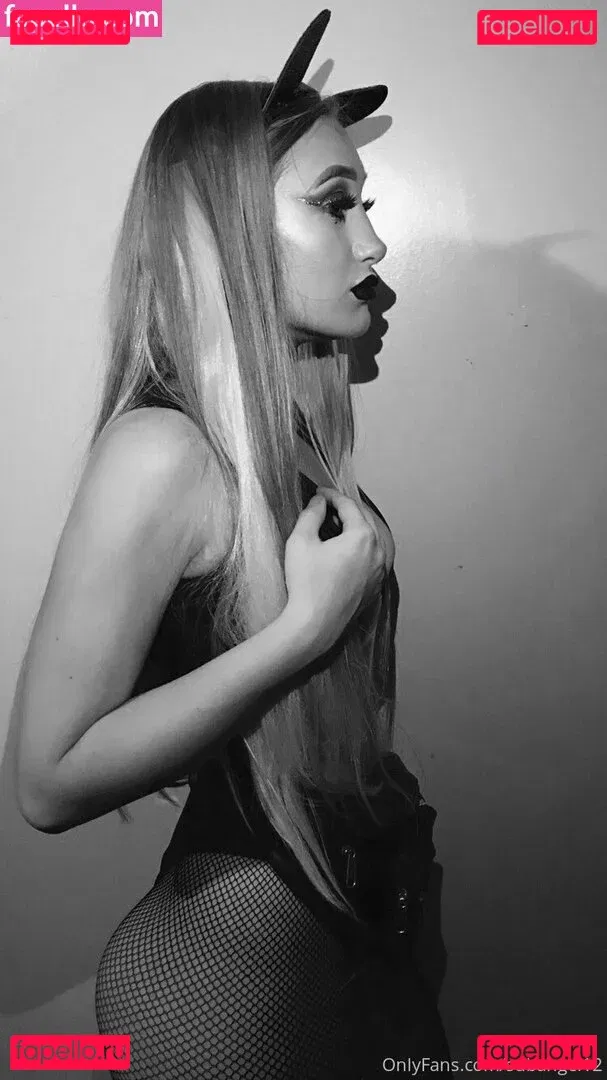 rosieharper Onlyfans Photo Gallery 