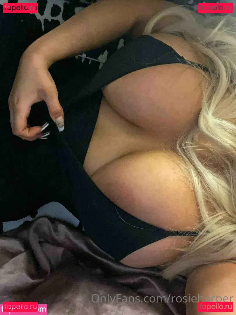 rosieharper Onlyfans Photo Gallery 