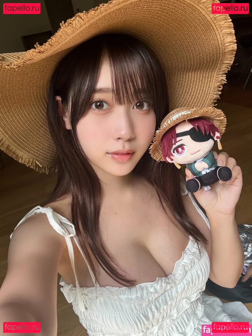 lunachan_tv Onlyfans Photo Gallery 