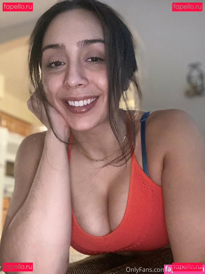 reallillyhallxx Onlyfans Photo Gallery 