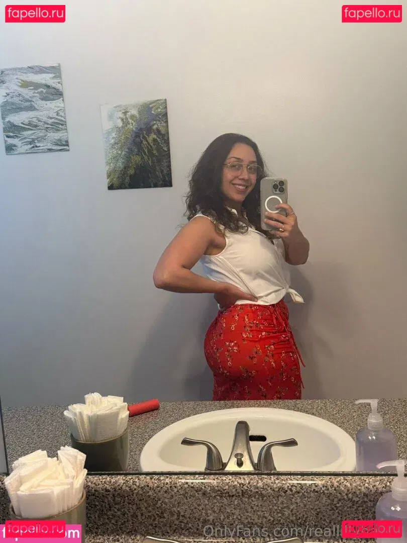 reallillyhallxx Onlyfans Photo Gallery 