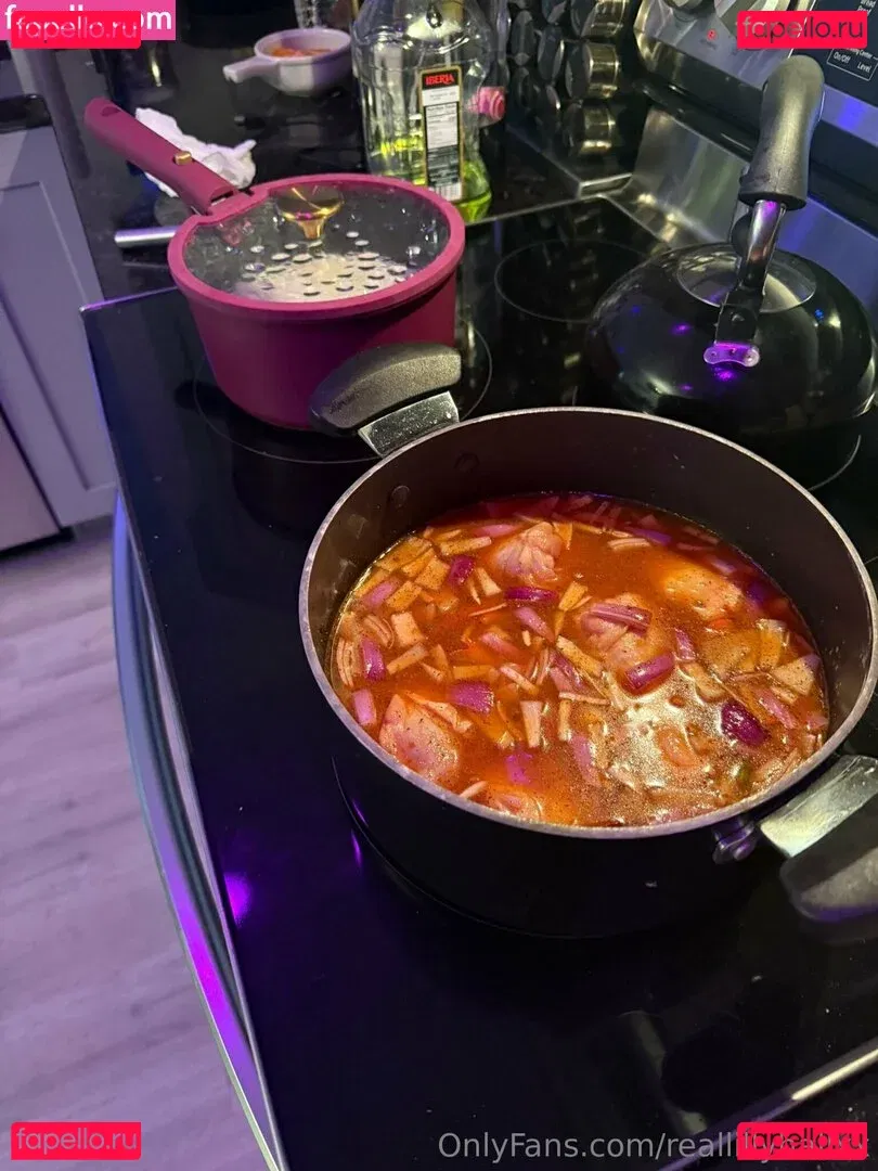 reallillyhallxx Onlyfans Photo Gallery 