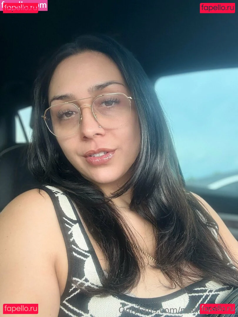 reallillyhallxx Onlyfans Photo Gallery 