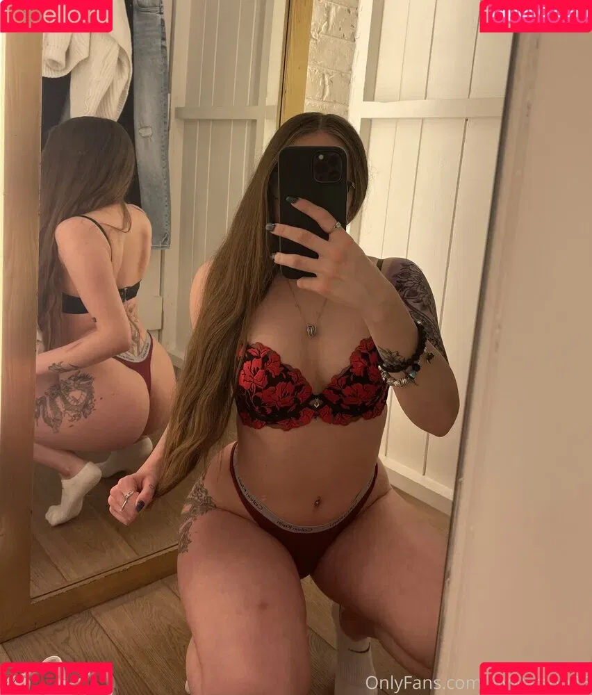 Lilywatson25 Onlyfans Photo Gallery 