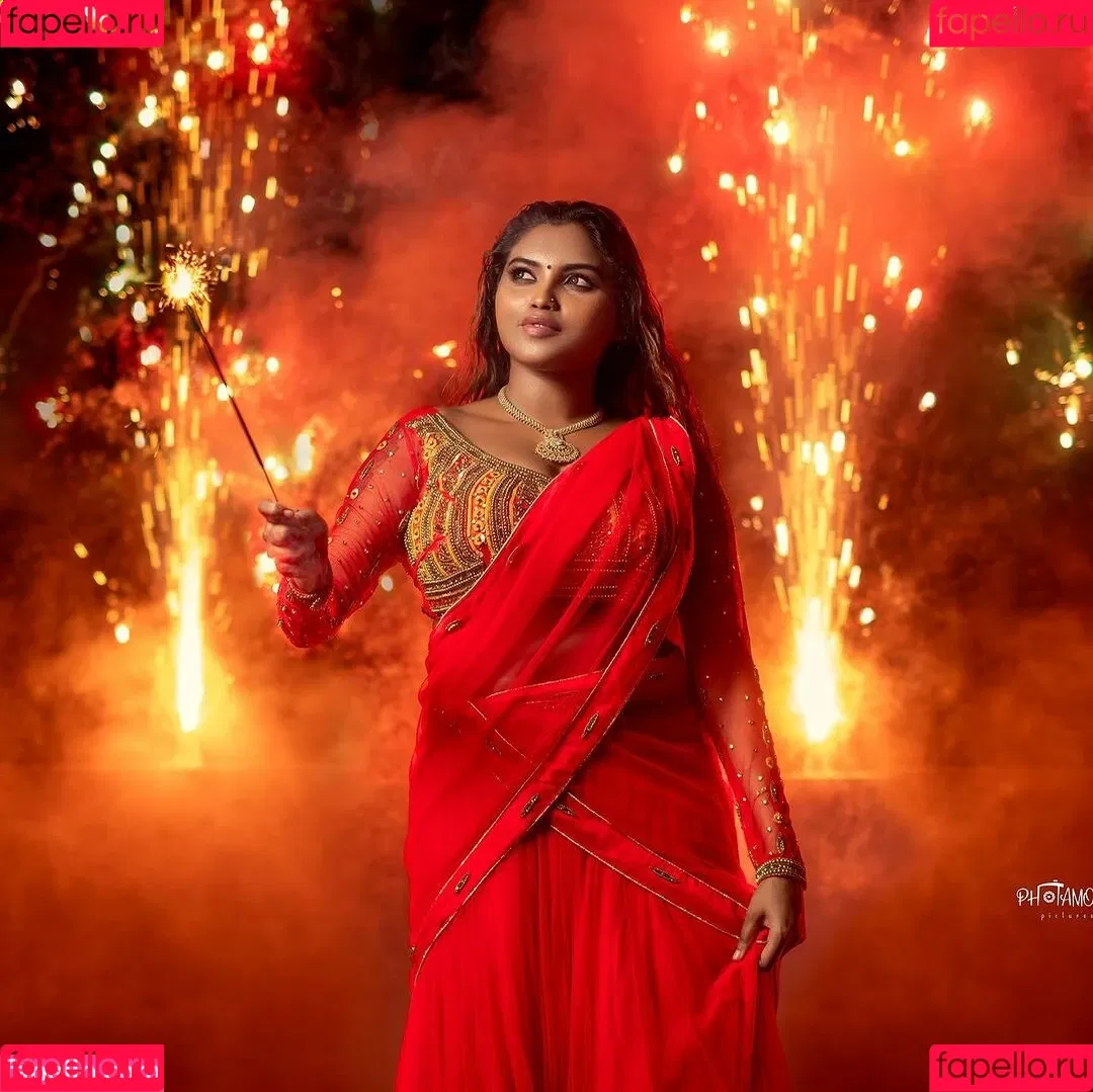 Elakkiya Rajendran Onlyfans Photo Gallery 