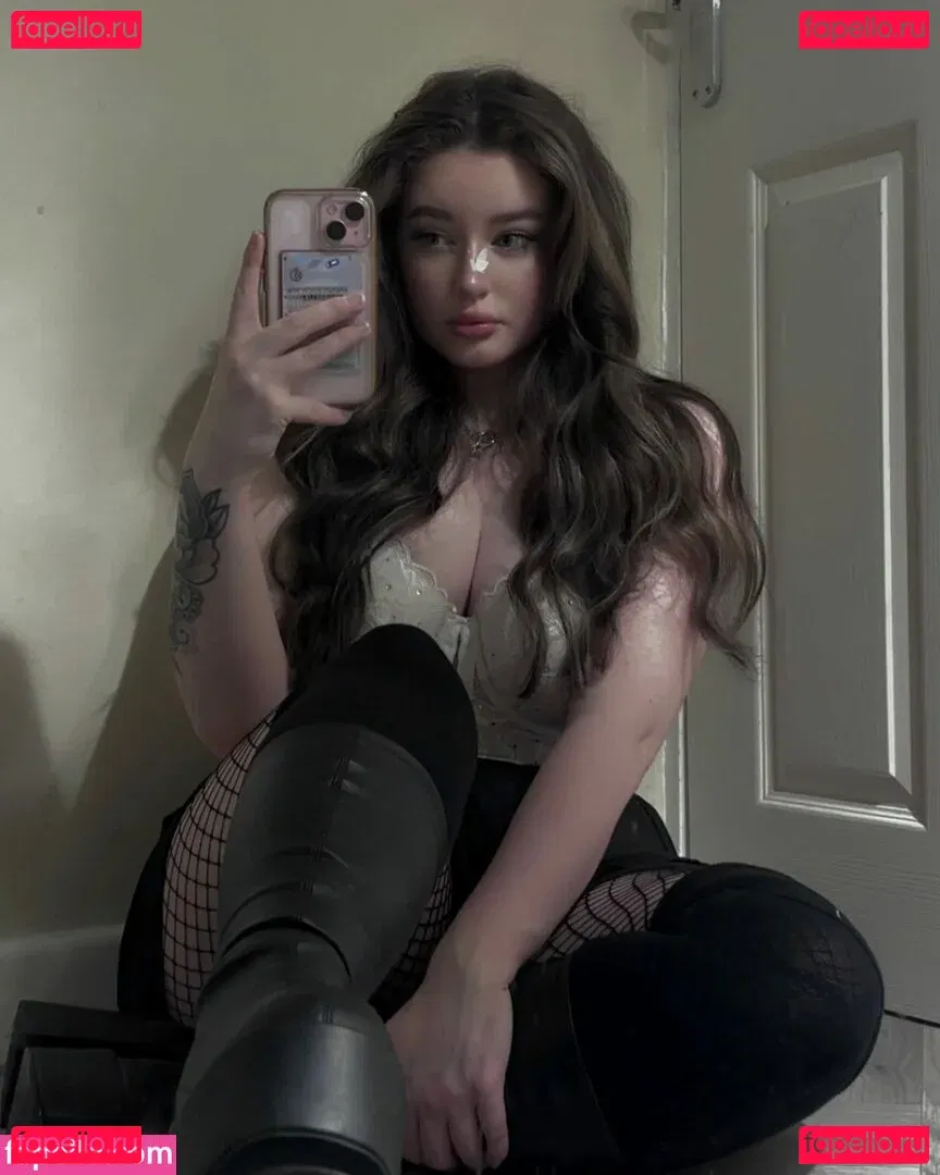 HeckSnekx Onlyfans Photo Gallery 