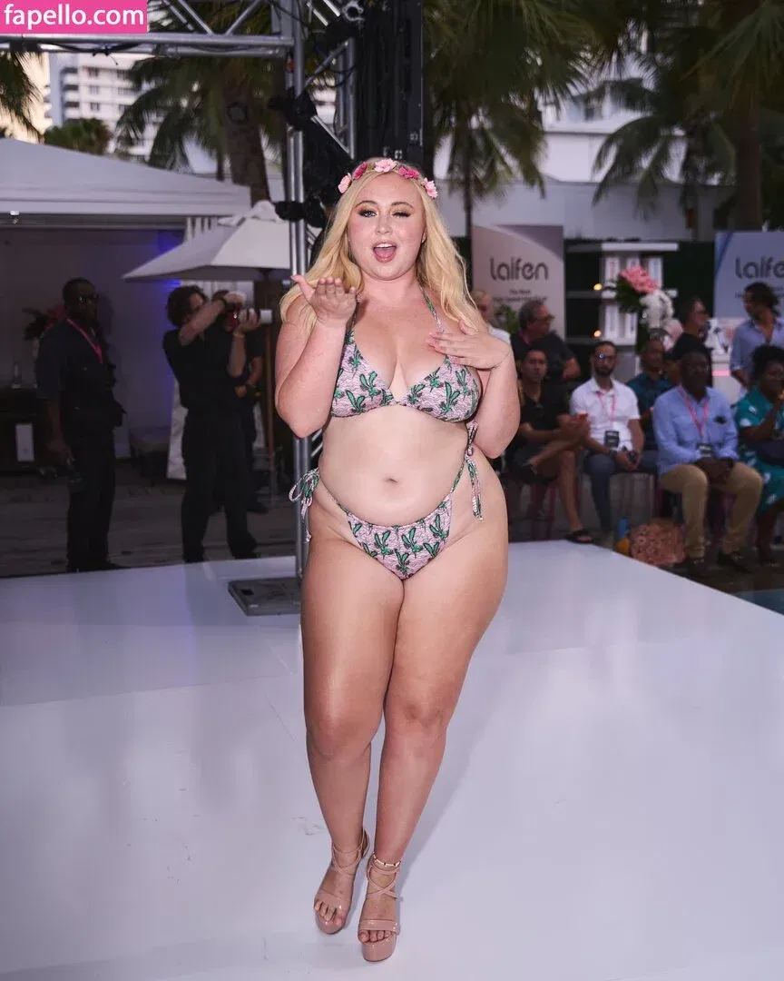 Niki Peacock Onlyfans Photo Gallery 