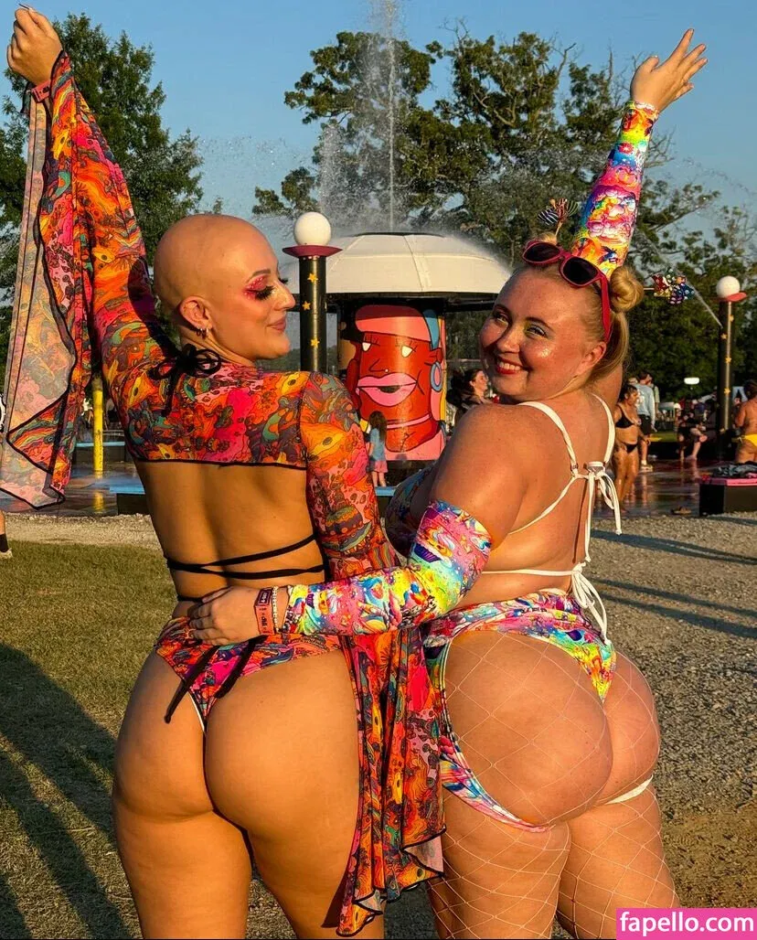 Niki Peacock Onlyfans Photo Gallery 