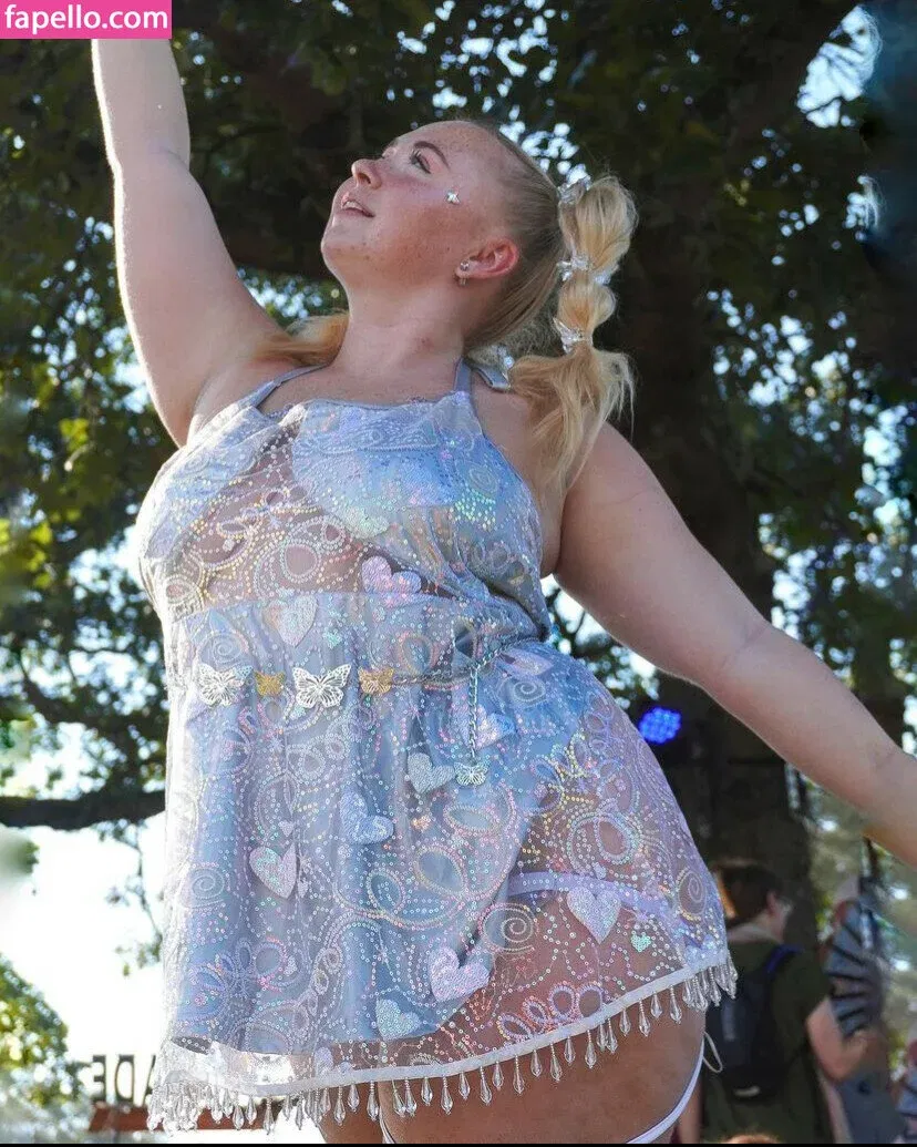 Niki Peacock Onlyfans Photo Gallery 