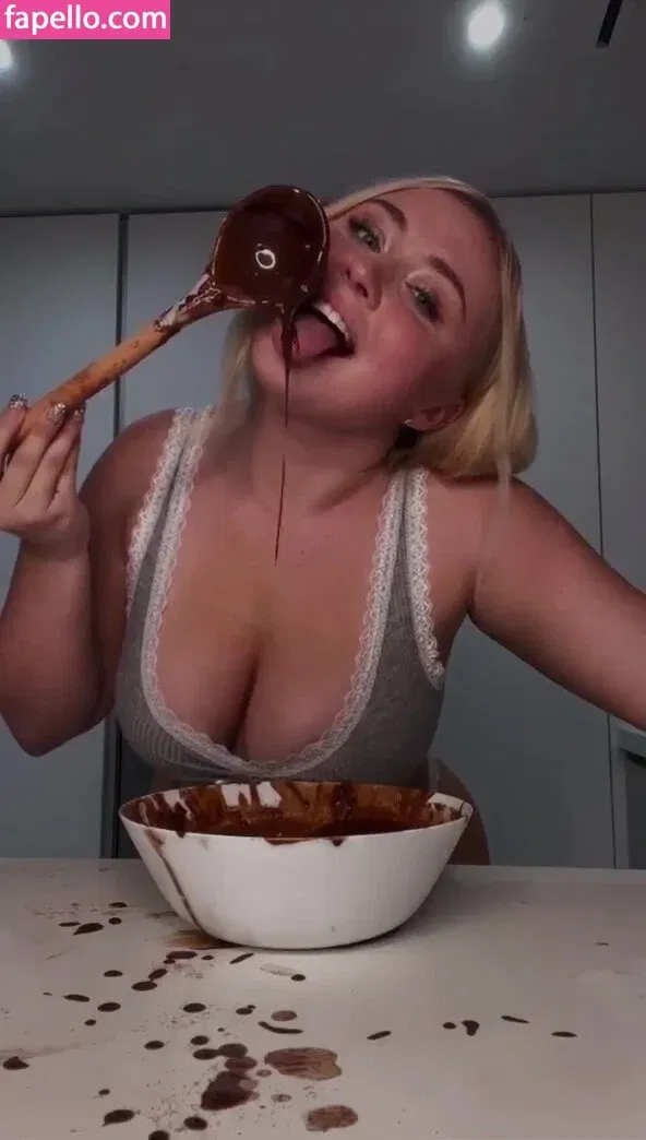 Niki Peacock Onlyfans Photo Gallery 